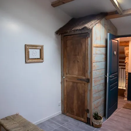 住宿加早餐酒店 Bessire & Table D'hotes