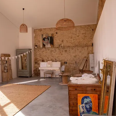 Bessire & Table D'hotes Bed and breakfast