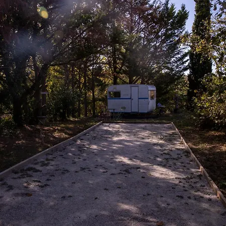 Bessire & Table D'hotes Bed & Breakfast