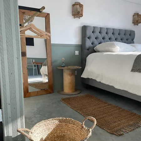 Alojamento de Acomodação e Pequeno-almoço Bessire Chambres&table D'hôtes