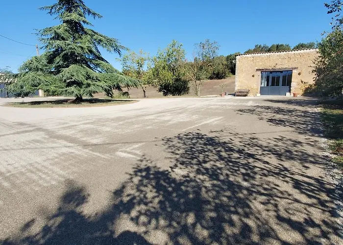 Oda ve Kahvaltı Bessire & Table D'hotes Belflou